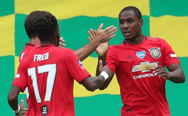 关于法尔考摆上转会桌进军英超谁将会的信息