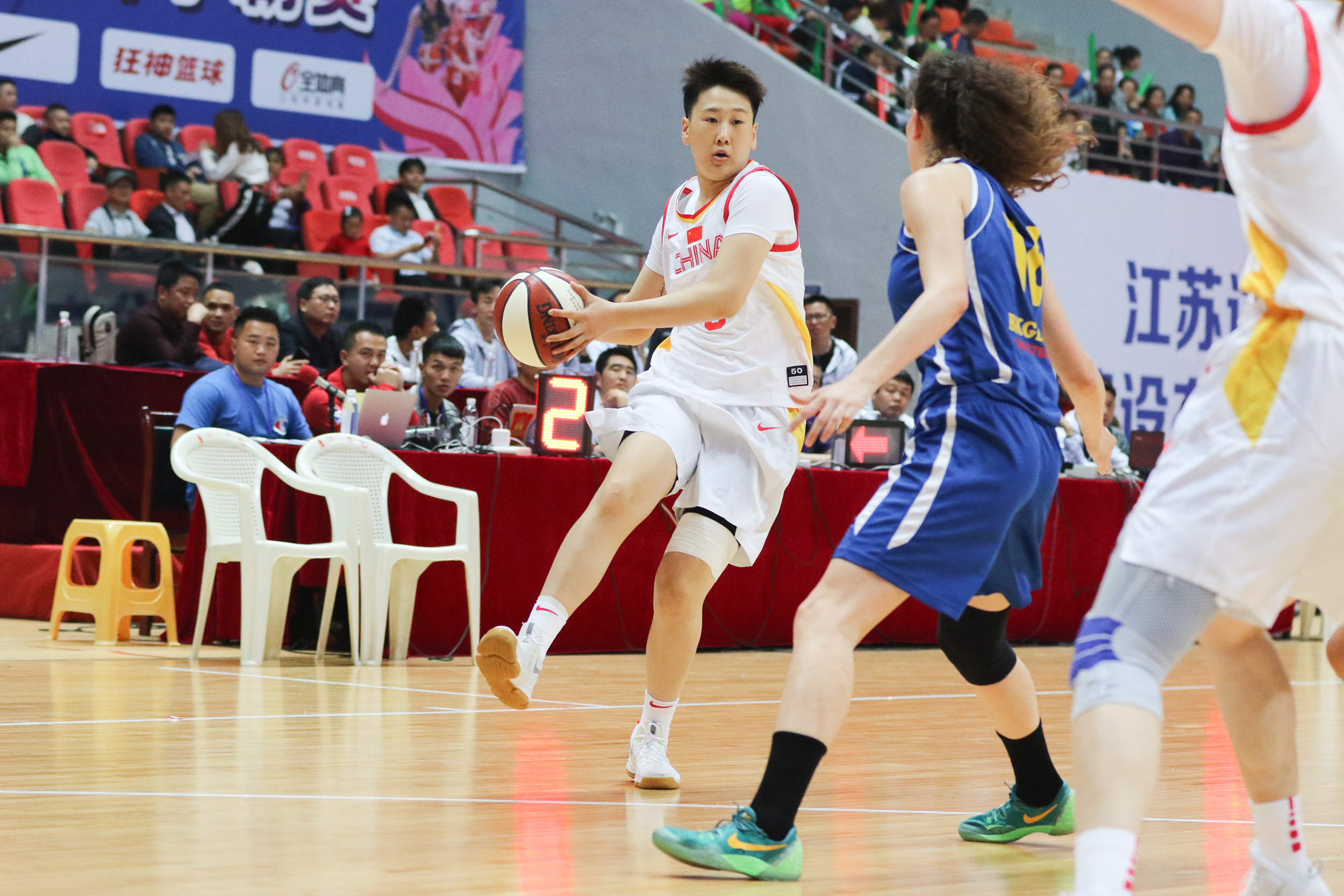 匈牙利强势发力,朝向正赛目标迈进的简单介绍 匈牙利强势发力,朝向正赛目标迈进的简单介绍