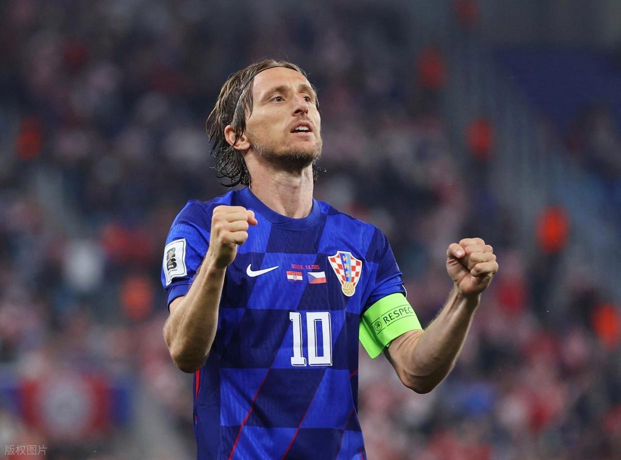 开云APP-克罗地亚队全胜晋级，实力展现无疑的简单介绍